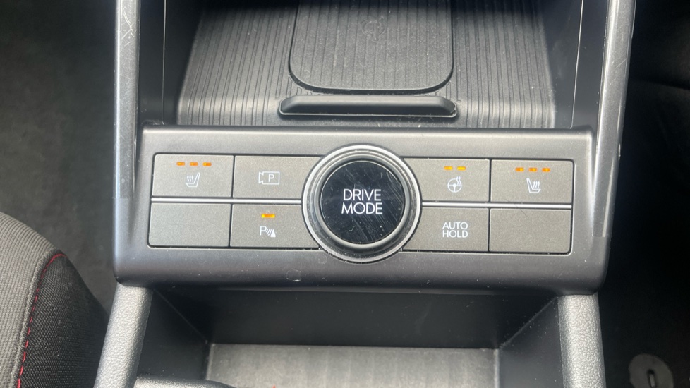 Hyundai KONA 1.6 GDi Hybrid N Line 5dr DCT Hybrid Hatchback - Image 32