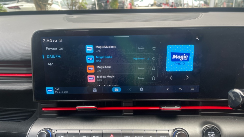 Hyundai KONA 1.6 GDi Hybrid N Line 5dr DCT Hybrid Hatchback - Image 41