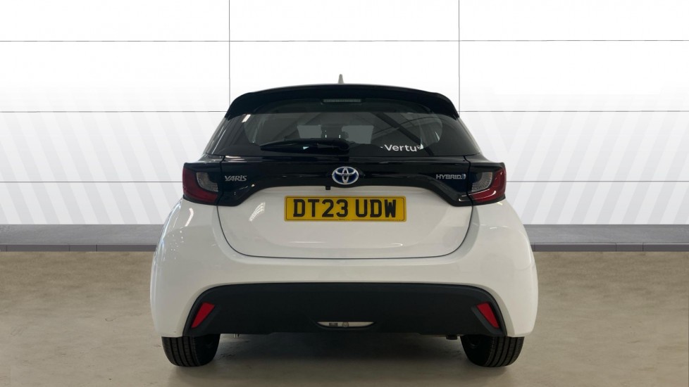 Toyota Yaris 1.5 Hybrid Icon 5dr CVT Hybrid Hatchback - Image 6