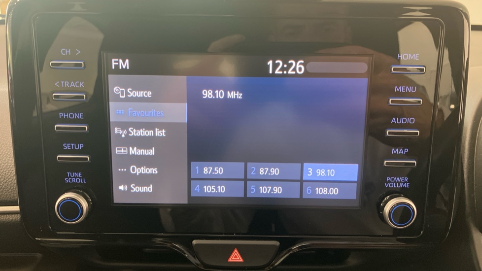Toyota Yaris 1.5 Hybrid Icon 5dr CVT Hybrid Hatchback - Image 22