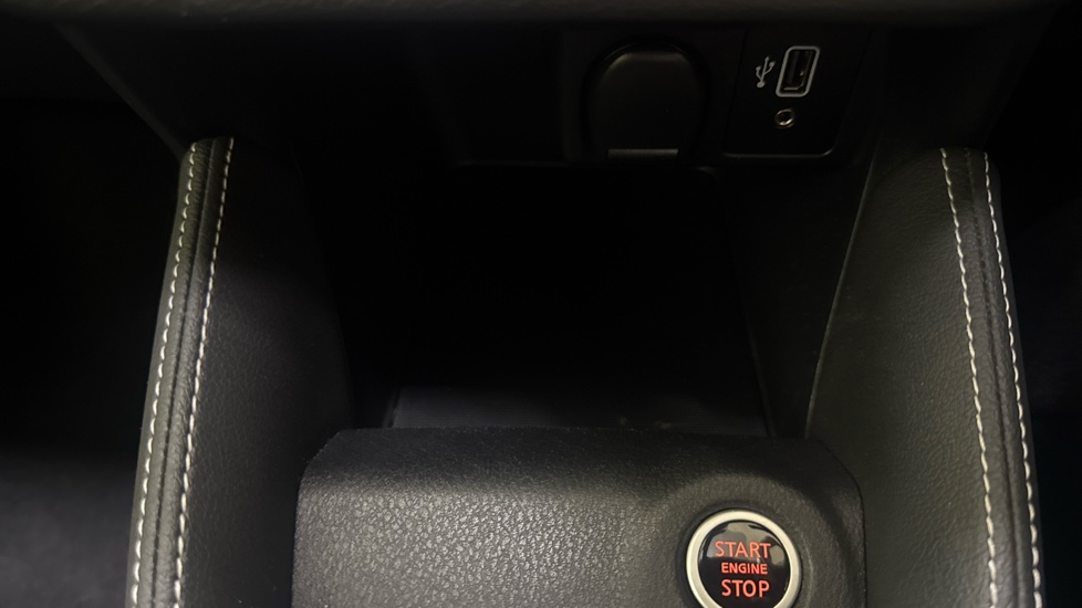 Nissan Micra 1.0 IG-T 92 N-Sport 5dr Petrol Hatchback - Image 33