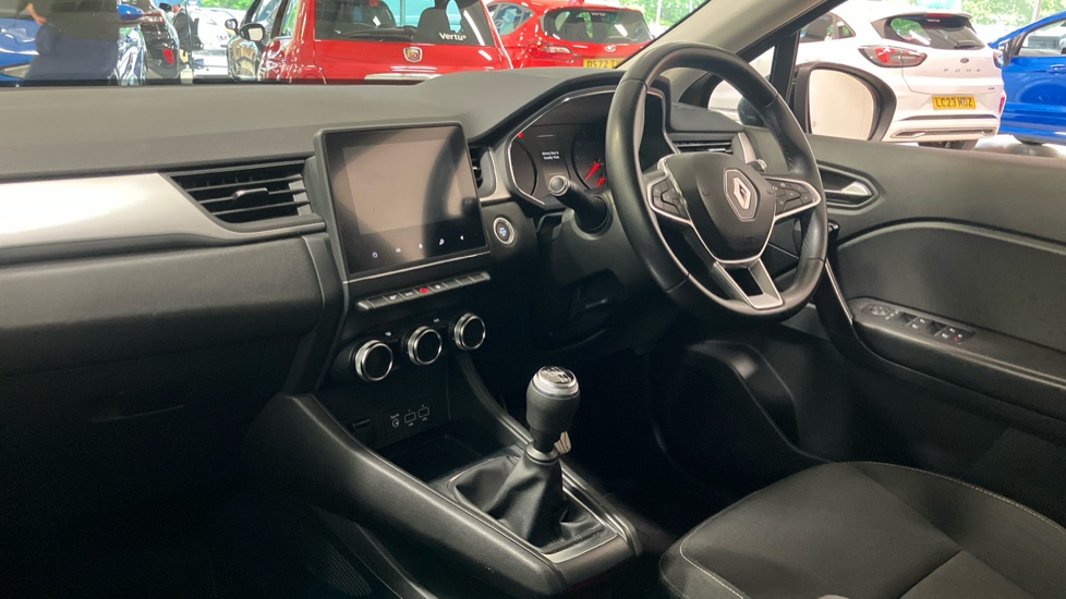Renault Captur 1.0 TCE 90 Iconic 5dr Petrol Hatchback - Image 9