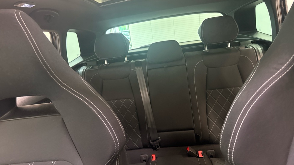 Skoda Karoq 1.5 TSI Sportline 5dr Petrol Estate - Image 15