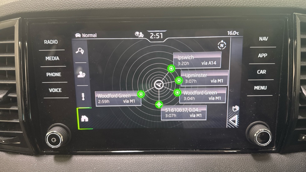 Skoda Karoq 1.5 TSI Sportline 5dr Petrol Estate - Image 29