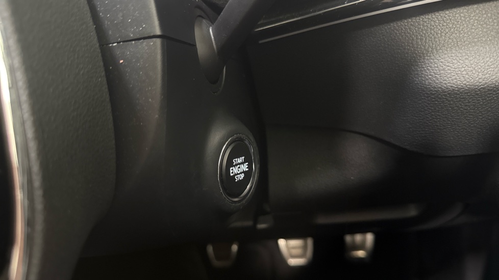 Skoda Karoq 1.5 TSI Sportline 5dr Petrol Estate - Image 44