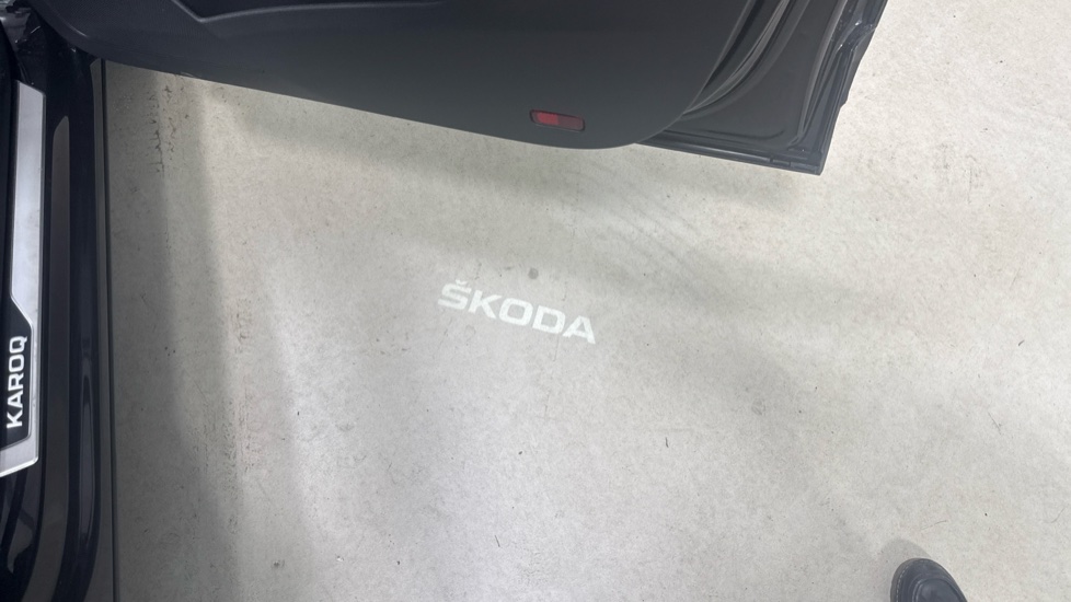 Skoda Karoq 1.5 TSI Sportline 5dr Petrol Estate - Image 55