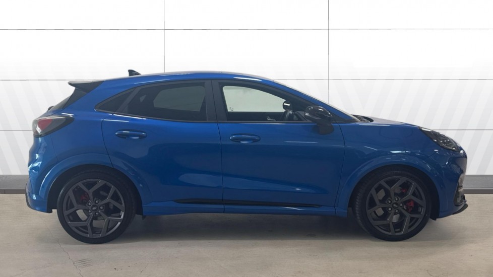 Ford Puma ST 1.0 EcoBoost Hybrid mHEV ST 5dr DCT Petrol Hatchback - Image 5
