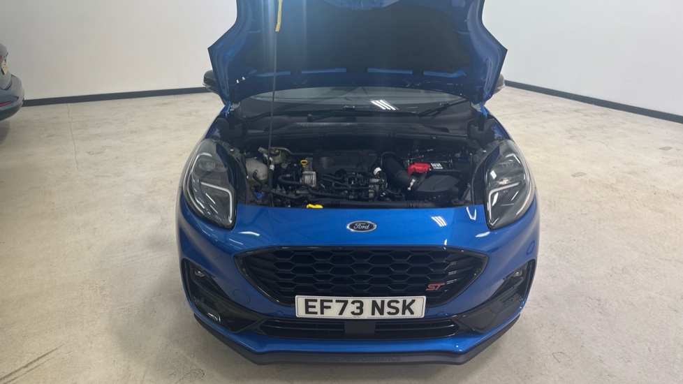 Ford Puma ST 1.0 EcoBoost Hybrid mHEV ST 5dr DCT Petrol Hatchback - Image 8