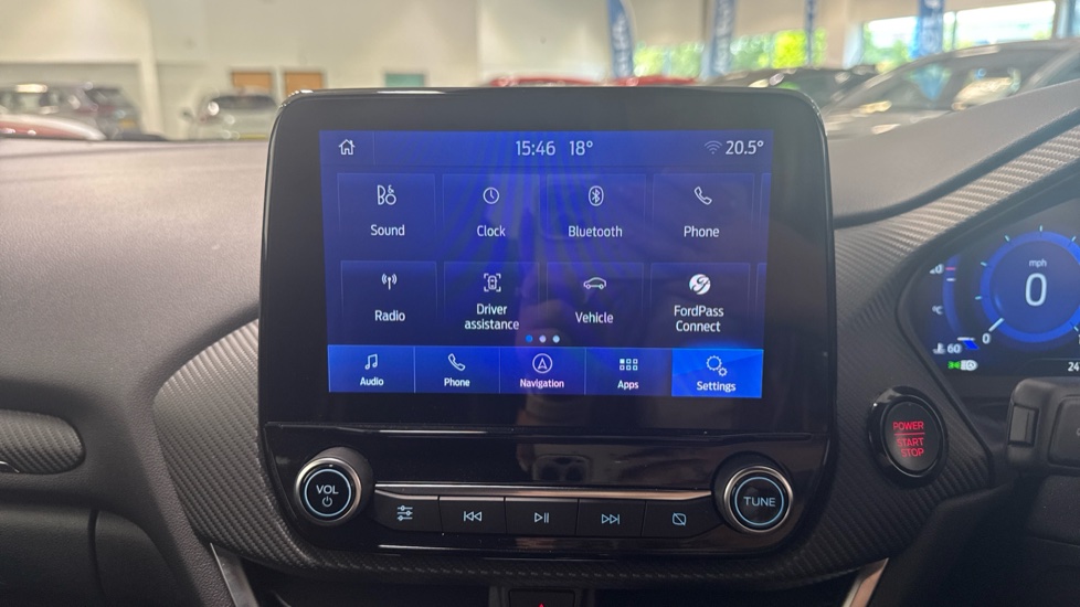 Ford Puma ST 1.0 EcoBoost Hybrid mHEV ST 5dr DCT Petrol Hatchback - Image 24