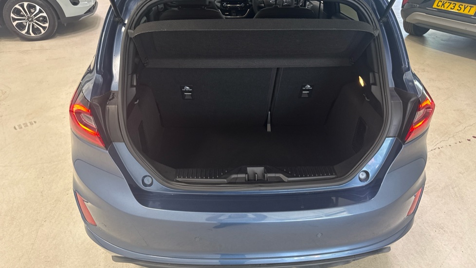 Ford Fiesta 1.0 EcoBoost Hybrid mHEV 125 ST-Line X Edition 5dr Petrol Hatchback - Image 4