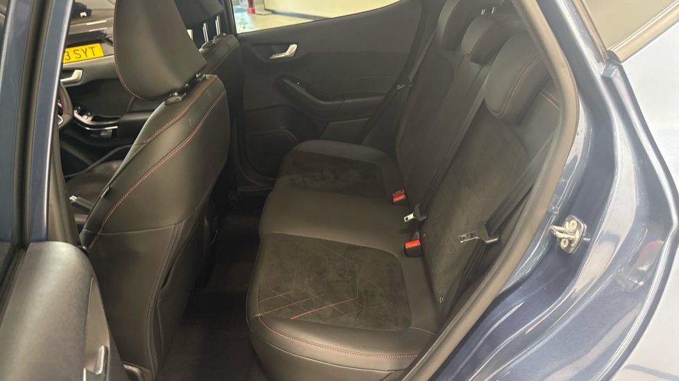Ford Fiesta 1.0 EcoBoost Hybrid mHEV 125 ST-Line X Edition 5dr Petrol Hatchback - Image 16