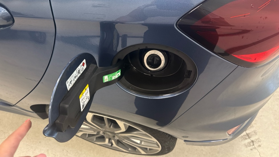 Ford Fiesta 1.0 EcoBoost Hybrid mHEV 125 ST-Line X Edition 5dr Petrol Hatchback - Image 49