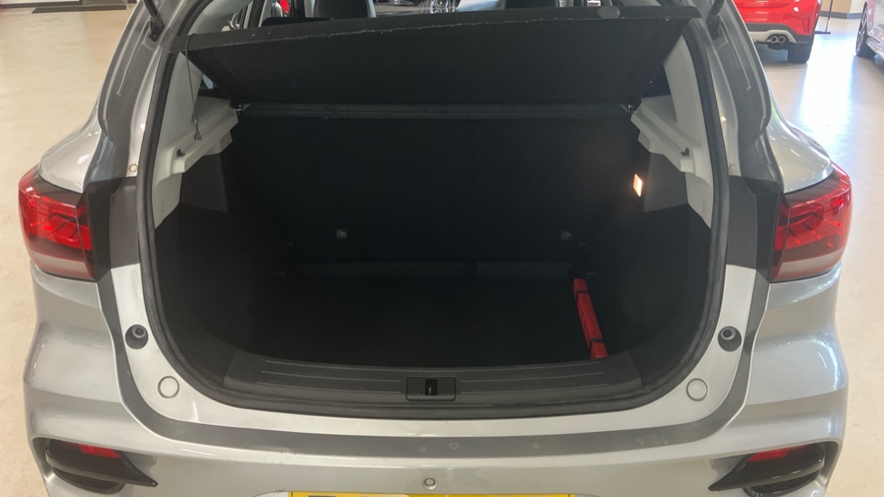 MG ZS 1.0T GDi Exclusive 5dr Petrol Hatchback - Image 4
