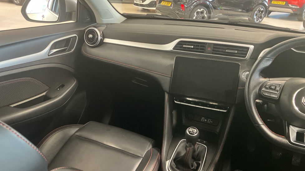 MG ZS 1.0T GDi Exclusive 5dr Petrol Hatchback - Image 14