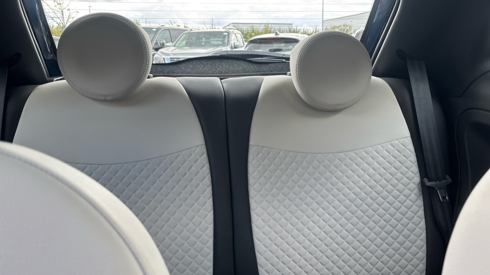 Fiat 500 1.0 Mild Hybrid Dolcevita [Part Leather] 3dr Petrol Hatchback - Image 15