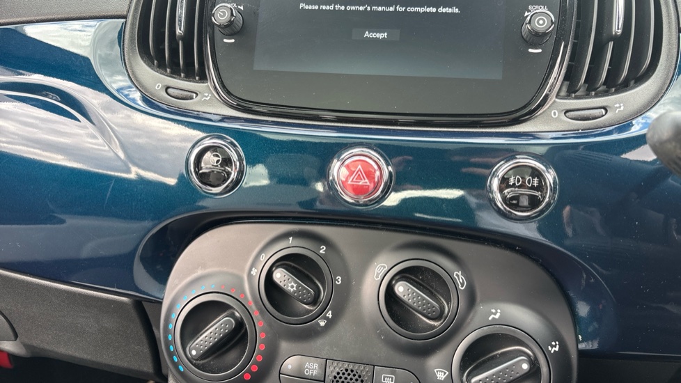 Fiat 500 1.0 Mild Hybrid Dolcevita [Part Leather] 3dr Petrol Hatchback - Image 27