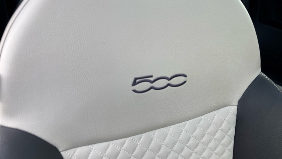 Fiat 500 1.0 Mild Hybrid Dolcevita [Part Leather] 3dr Petrol Hatchback - Image 40