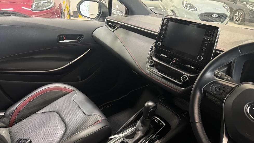 Toyota Corolla 1.8 VVT-i Hybrid Excel 5dr CVT Hybrid Hatchback - Image 14