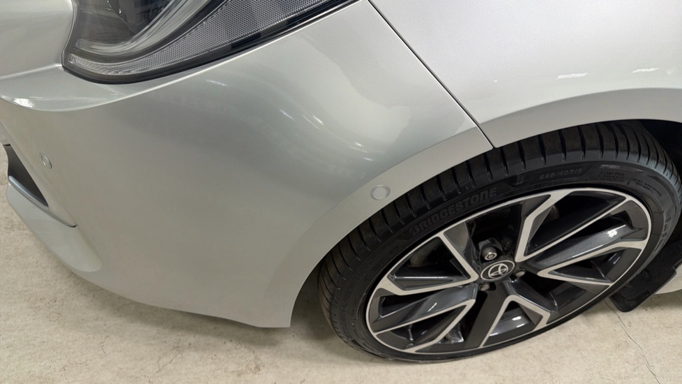 Toyota Corolla 1.8 VVT-i Hybrid Excel 5dr CVT Hybrid Hatchback - Image 25