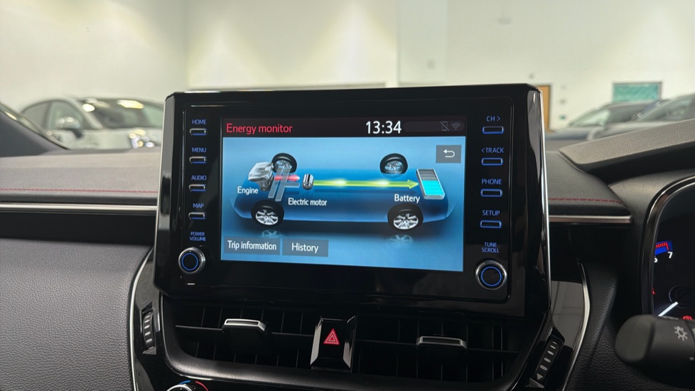 Toyota Corolla 1.8 VVT-i Hybrid Excel 5dr CVT Hybrid Hatchback - Image 47