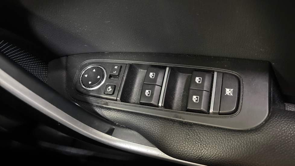 Kia Xceed 1.5T GDi ISG 3 5dr Petrol Hatchback - Image 30