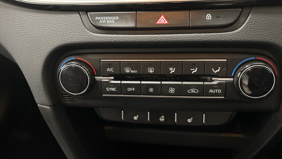 Kia Xceed 1.5T GDi ISG 3 5dr Petrol Hatchback - Image 32