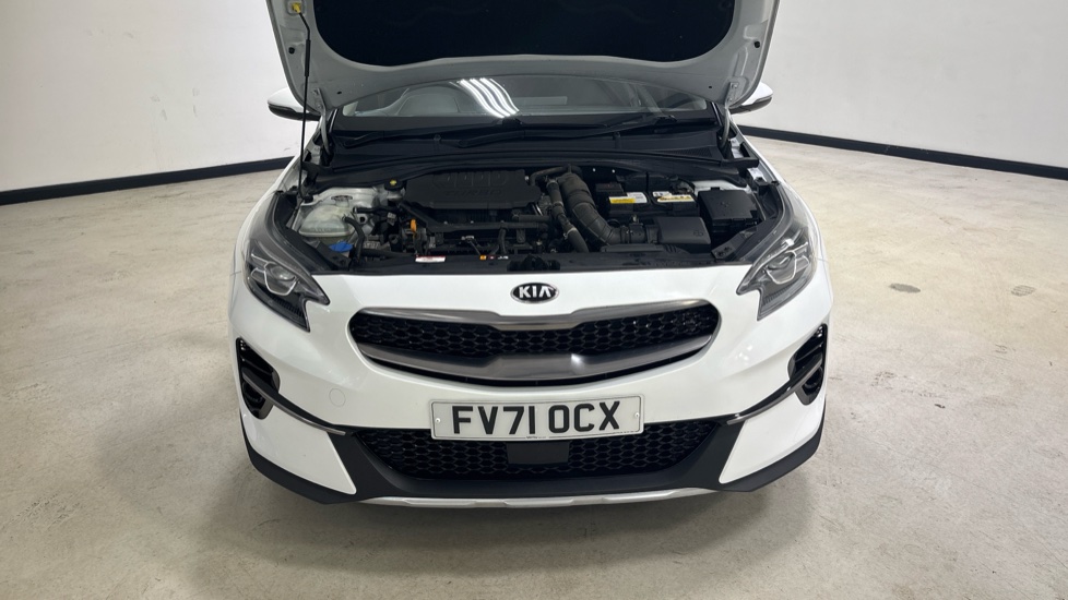 Kia Xceed 1.5T GDi ISG 3 5dr Petrol Hatchback - Image 8