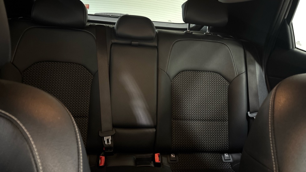 Kia Xceed 1.5T GDi ISG 3 5dr Petrol Hatchback - Image 15