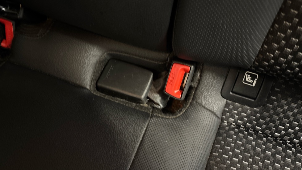 Kia Xceed 1.5T GDi ISG 3 5dr Petrol Hatchback - Image 17