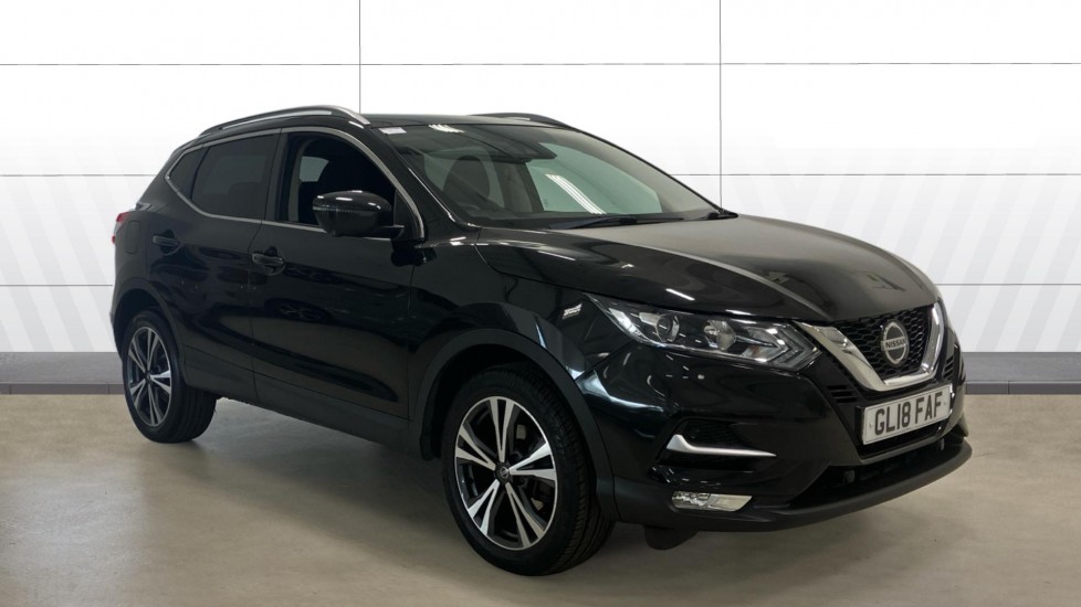 Nissan Qashqai 1.2 DiG-T N-Connecta 5dr Petrol Hatchback - Image 1