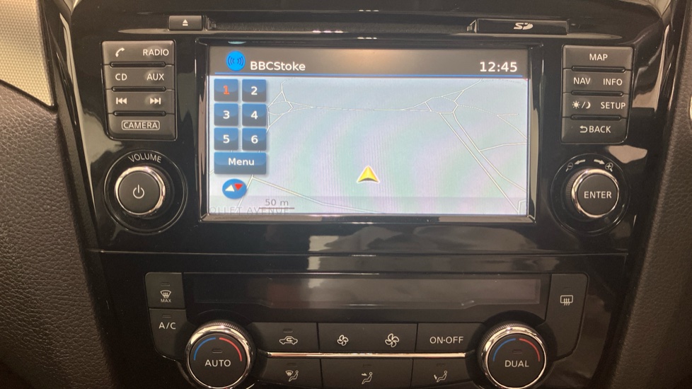 Nissan Qashqai 1.2 DiG-T N-Connecta 5dr Petrol Hatchback - Image 22