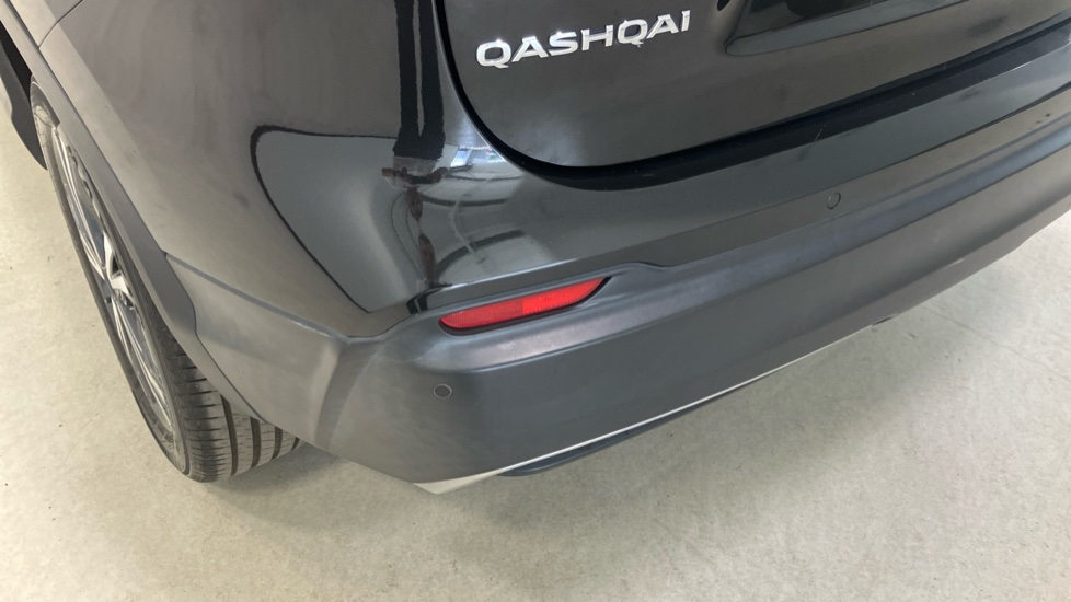 Nissan Qashqai 1.2 DiG-T N-Connecta 5dr Petrol Hatchback - Image 41