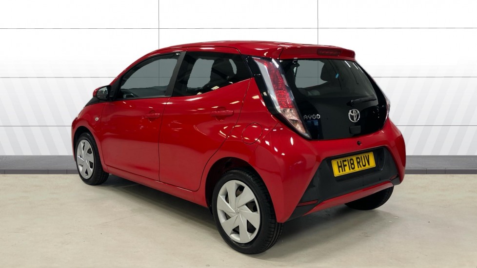 Toyota Aygo 1.0 VVT-i X-Play 5dr Petrol Hatchback - Image 2