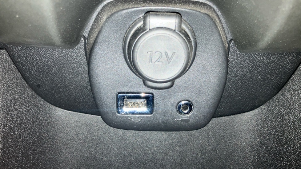 Toyota Aygo 1.0 VVT-i X-Play 5dr Petrol Hatchback - Image 23