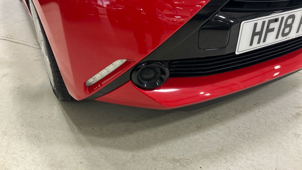 Toyota Aygo 1.0 VVT-i X-Play 5dr Petrol Hatchback - Image 35