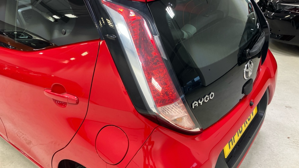 Toyota Aygo 1.0 VVT-i X-Play 5dr Petrol Hatchback - Image 38