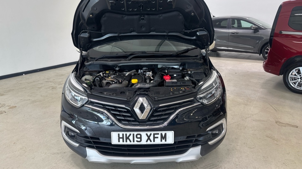 Renault Captur 1.5 dCi 90 GT Line 5dr Diesel Hatchback - Image 8