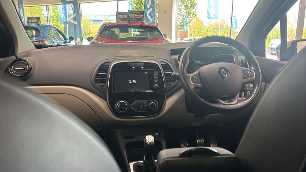 Renault Captur 1.5 dCi 90 GT Line 5dr Diesel Hatchback - Image 10