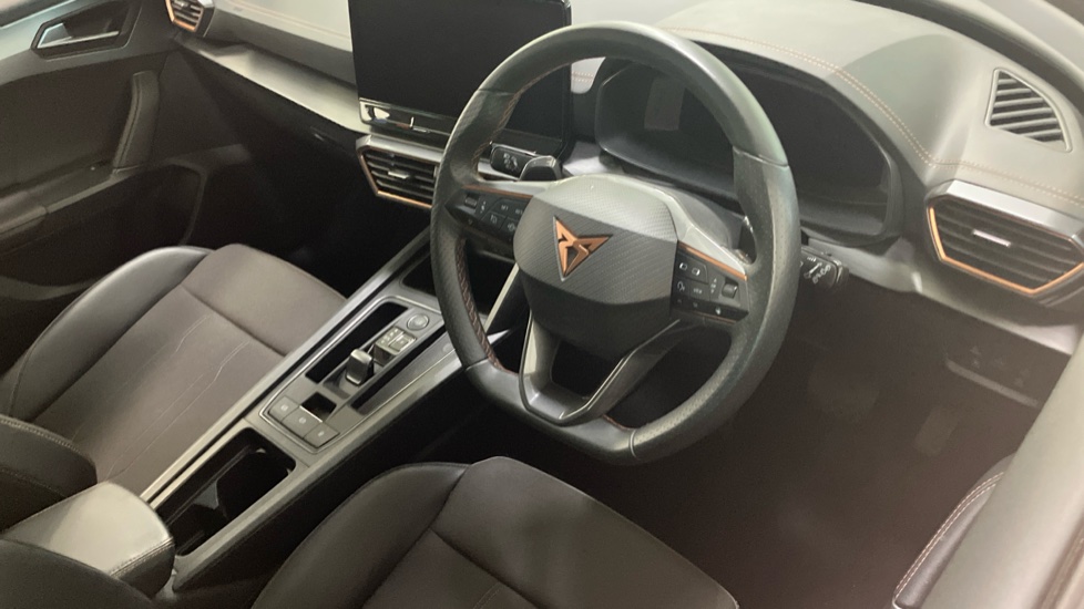CUPRA Formentor 1.4 eHybrid 204 V1 5dr DSG Estate - Image 11