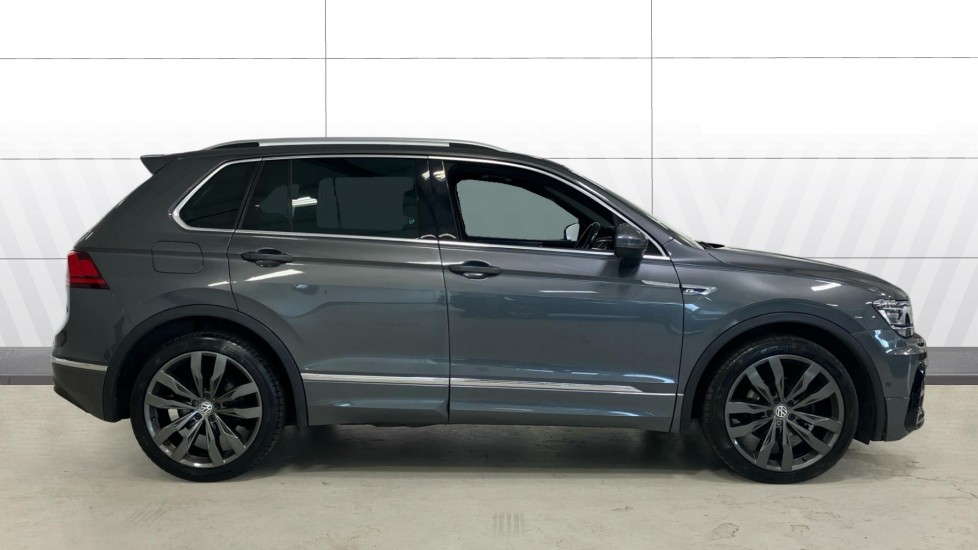 Volkswagen Tiguan 1.5 TSi EVO 150 R-Line Tech 5dr DSG Petrol Estate - Image 5