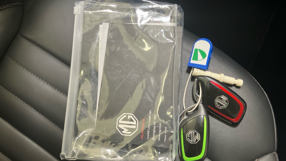 MG HS 1.5 T-GDI Trophy 5dr Petrol Hatchback - Image 19