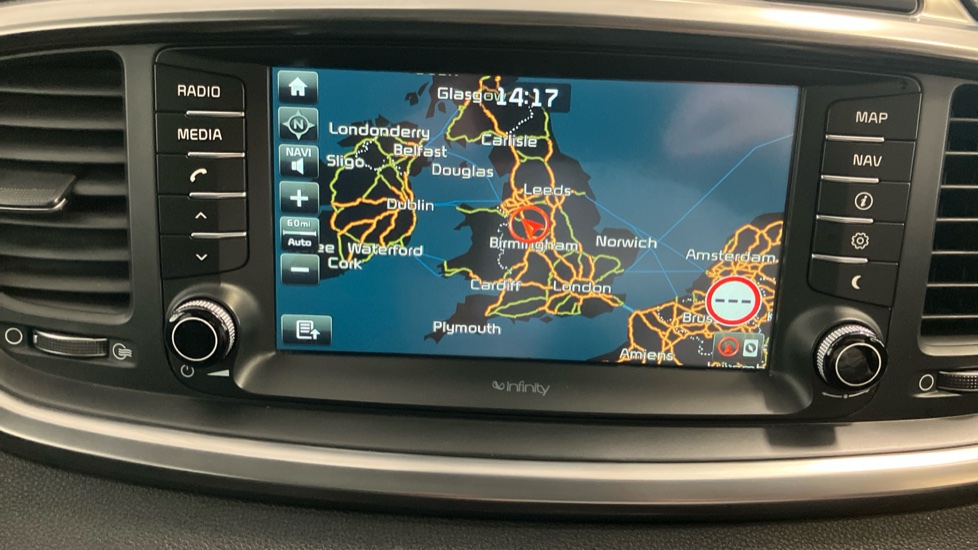 Kia Sorento 2.2 CRDi KX-3 5dr Auto Diesel Station Wagon - Image 21