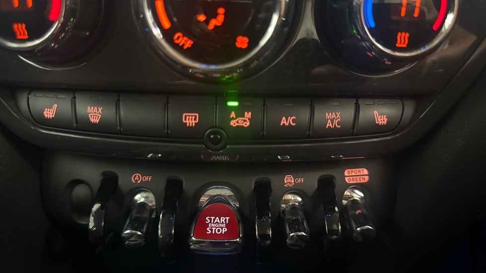 MINI Countryman 1.5 Cooper Classic 5dr Auto Petrol Hatchback - Image 33