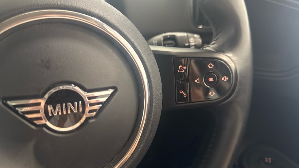 MINI Countryman 1.5 Cooper Classic 5dr Auto Petrol Hatchback - Image 40