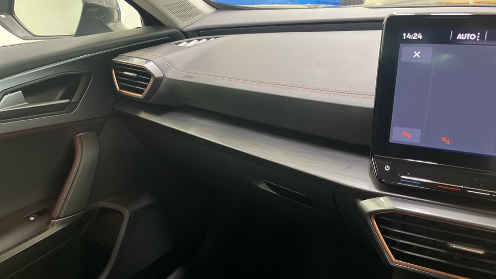 CUPRA Formentor 1.4 eHybrid 204 V1 5dr DSG Estate - Image 43