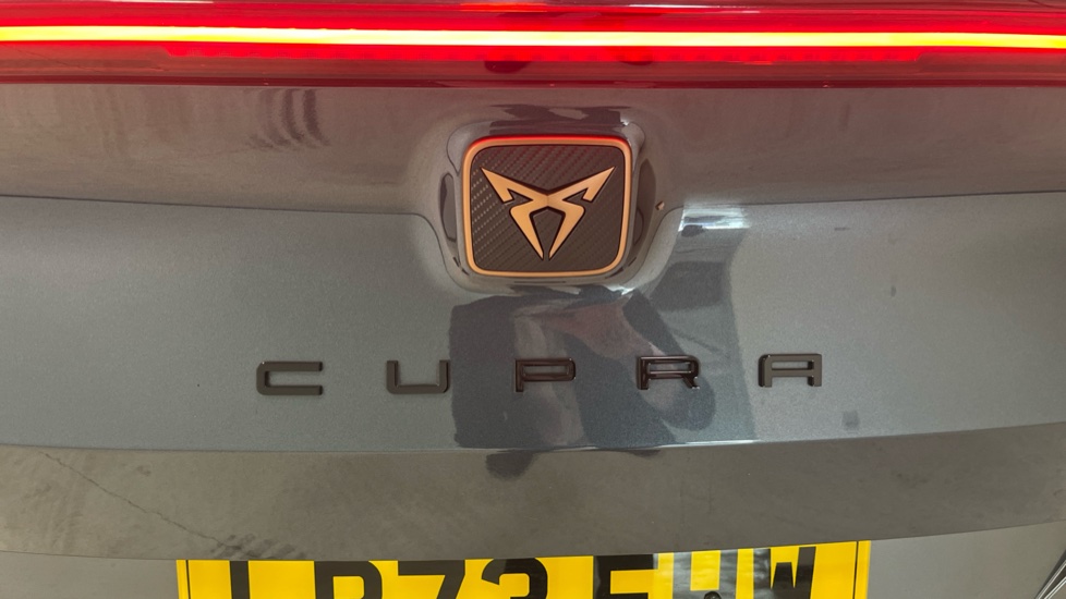 CUPRA Formentor 1.4 eHybrid 204 V1 5dr DSG Estate - Image 48
