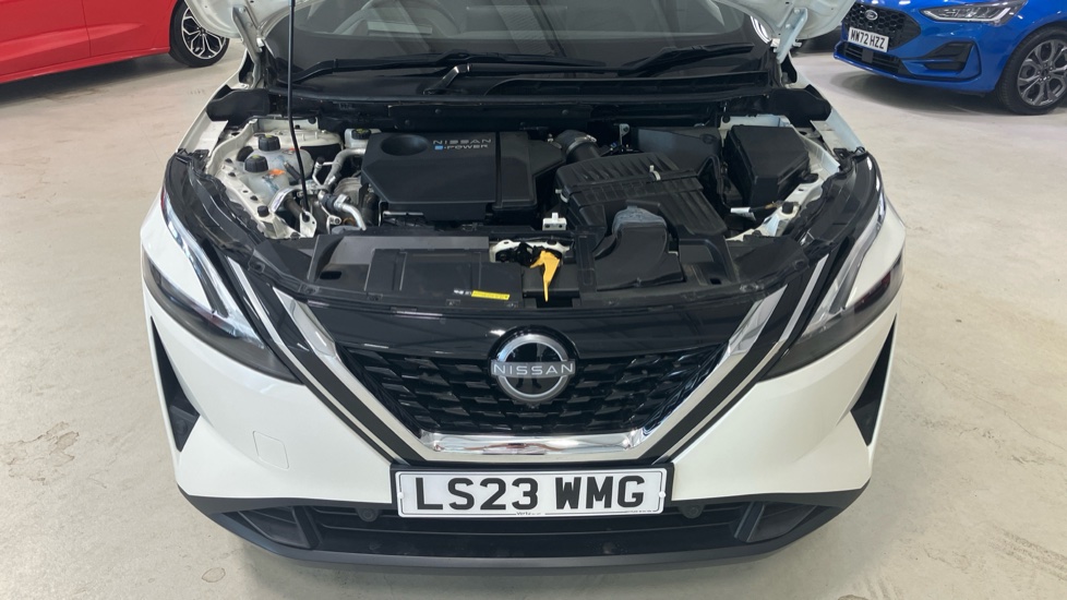 Nissan Qashqai 1.5 E-Power Tekna 5dr Auto Hybrid Hatchback - Image 8