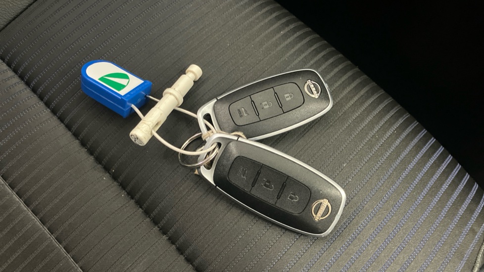 Nissan Qashqai 1.5 E-Power Tekna 5dr Auto Hybrid Hatchback - Image 20