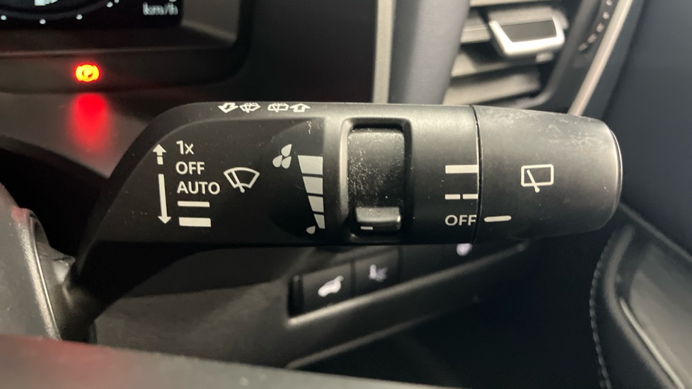 Nissan Qashqai 1.5 E-Power Tekna 5dr Auto Hybrid Hatchback - Image 31