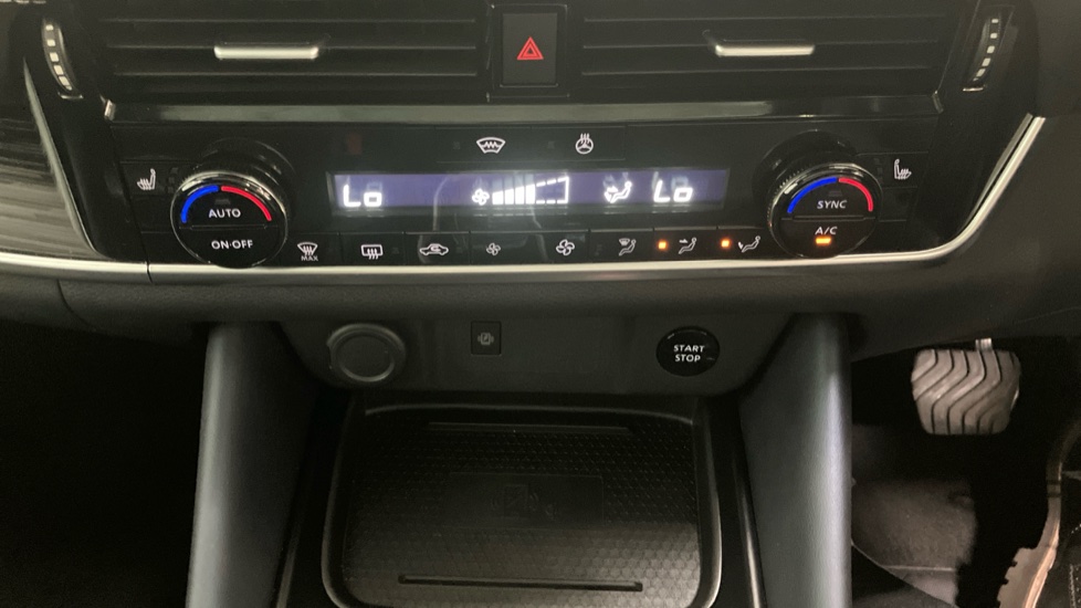 Nissan Qashqai 1.5 E-Power Tekna 5dr Auto Hybrid Hatchback - Image 25